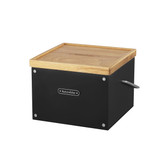 گریل رومیزی زغالی نیچرهایک مدل CNK2300CF010 در حال پخت گوشت در طبیعت