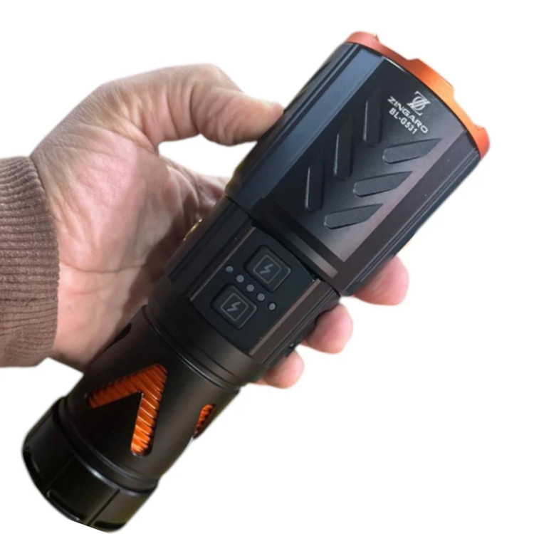 چراغ قوه زینگارو مدل G531 با نور قوی، باتری ۷۲۰۰ mAh و قابلیت پاوربانک