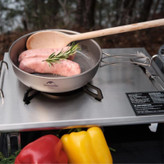 تابه تیتانیومی نیچرهایک مدل NH18T010-A مخصوص کمپینگ و آشپزی در طبیعت